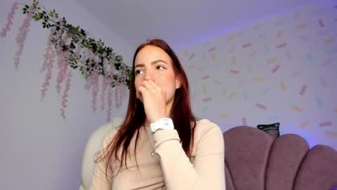 Snapshot of hannah_xoxo_ chatting on January 24, 2025, 11:34 pm Hannah online show from January 24, 2025, 11:34 pm