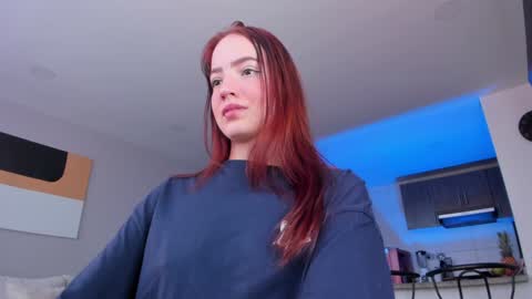 Snapshot of hannah_xoxo_ chatting on February 3, 2025, 9:39 pm Hannah online show from February 3, 2025, 9:39 pm