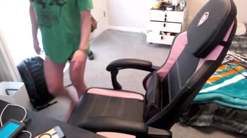 Hannah Breeze online show from February 3, 2025, 10:25 am