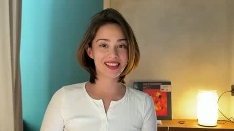 hannahinto online show from May 15, 2026, 3:52 pm
