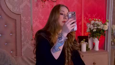 Pearl online show from November 4, 2025, 3:38 am