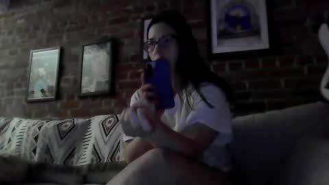 Snapshot of hannalovesbananas6969 chatting on January 14, 2025, 2:29 am Hanna Bananas online show from January 14, 2025, 2:29 am