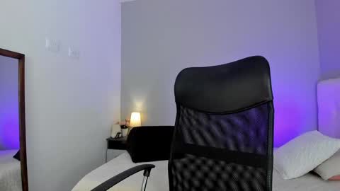 hannamartinnez online show from January 15, 2025, 2:06 am