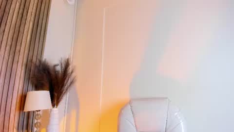 Snapshot of hannapaola chatting on July 2, 2026, 3:23 am HannaPaola online show from July 2, 2026, 3:23 am