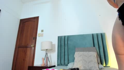 Hanna Warrior online show from December 18, 2024, 12:54 am