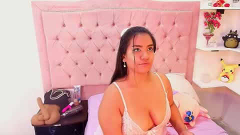 Hanna online show from February 11, 2026, 3:44 am