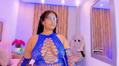 Snapshot of hannnasmith chatting on July 7, 2026, 7:51 pm Hanna online show from July 7, 2026, 7:51 pm