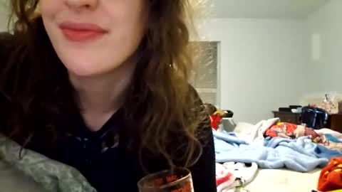 Sabrina online show from March 1, 2026, 6:48 am