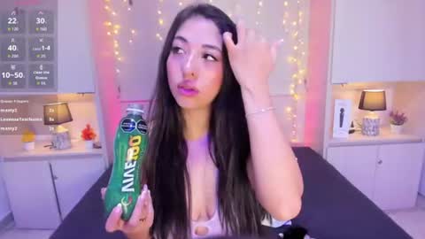 hannyk_ online show from June 27, 2026, 4:17 am