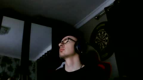 Snapshot of hansole12 chatting on December 2, 2024, 3:47 pm hansole online show from December 2, 2024, 3:47 pm