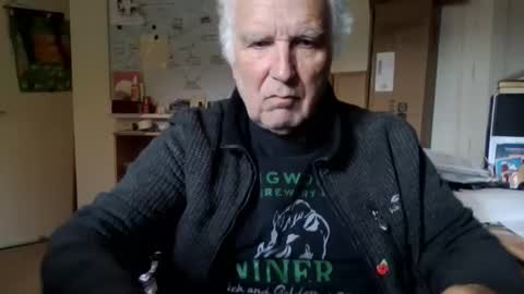 hantsman62730226 online show from November 7, 2025, 1:11 pm