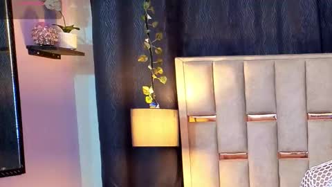 Hanzking01 online show from September 20, 2025, 4:13 am