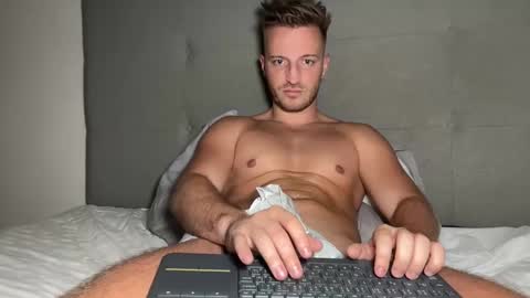 hanzlagerfelt online show from September 18, 2025, 12:34 am