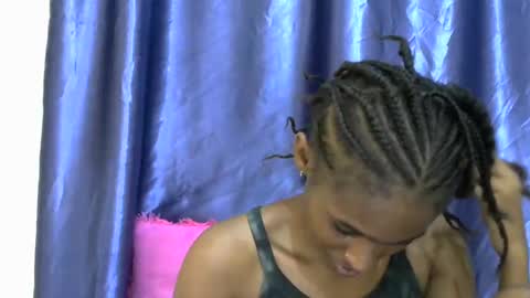 happy_alwayz online show from February 18, 2025, 4:59 pm