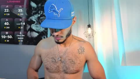 happy_hot7 online show from May 22, 2026, 11:27 am