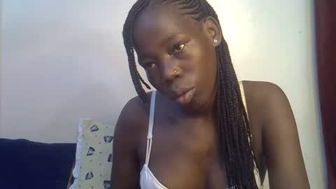 happy_kienyeji online show from November 11, 2025, 5:02 pm