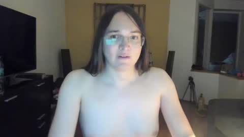 Snapshot of happy_pervert chatting on January 26, 2025, 11:18 pm happy_pervert online show from January 26, 2025, 11:18 pm