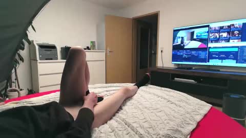 Snapshot of happyactive chatting on November 1, 2025, 5:15 pm happyactive online show from November 1, 2025, 5:15 pm