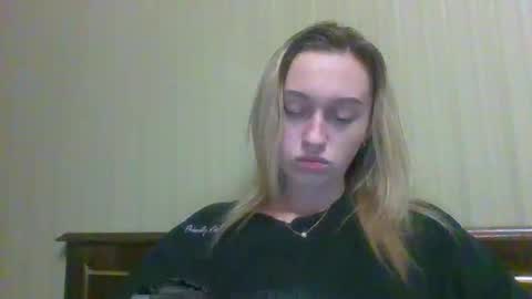 Anjelika online show from October 11, 2025, 5:22 pm