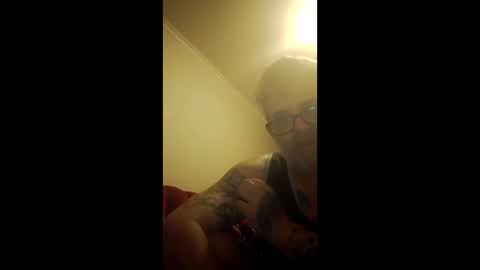 Snapshot of happydick69a chatting on February 2, 2026, 6:06 pm happydick69a online show from February 2, 2026, 6:06 pm