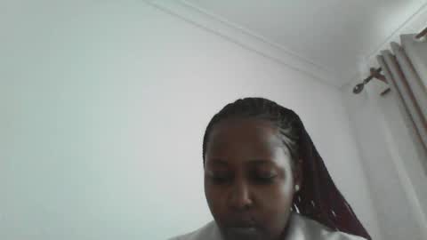 Snapshot of happysheila chatting on August 8, 2026, 11:56 am happysheila online show from August 8, 2026, 11:56 am