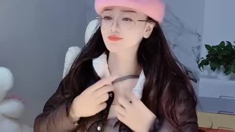 Daisy online show from December 20, 2024, 3:47 am