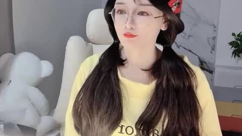 Daisy online show from February 14, 2025, 3:54 am