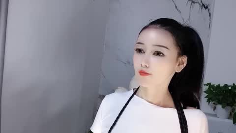 Daisy online show from September 15, 2025, 5:13 pm