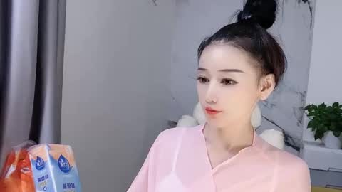 happysweety1688 online show from September 30, 2025, 4:12 pm