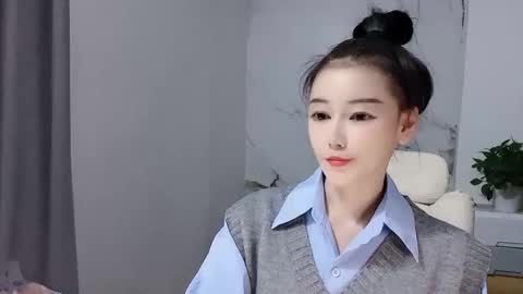 Snapshot of happysweety1688 chatting on December 4, 2025, 5:43 pm happysweety1688 online show from December 4, 2025, 5:43 pm