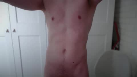 happyvelvetpaw online show from April 29, 2026, 3:43 am