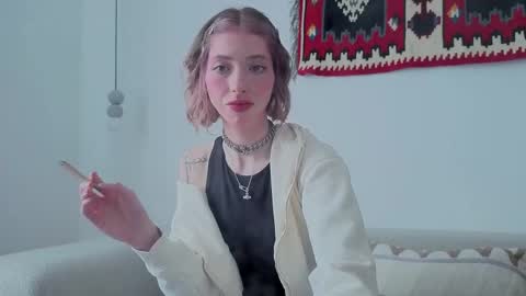 Vivy online show from April 12, 2026, 7:13 am