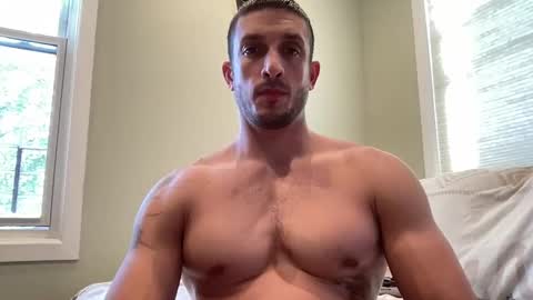 hard_runner_ online show from October 6, 2025, 3:09 pm