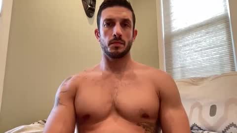 hard_runner_ online show from November 5, 2025, 3:56 pm