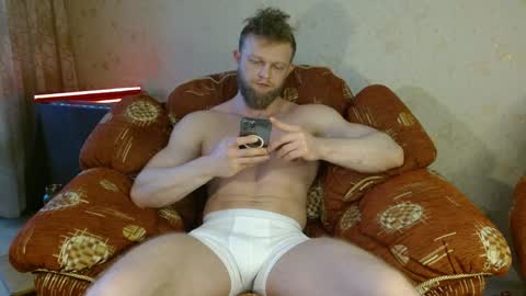 Valentino Hard online show from February 2, 2025, 8:02 am