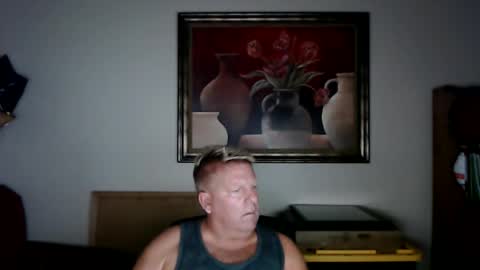 Snapshot of hardblondcouplehawaii chatting on November 9, 2025, 9:18 am Steele and Cassie online show from November 9, 2025, 9:18 am