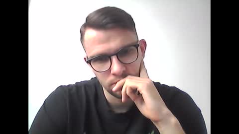 hardboylovemilfmoom online show from January 17, 2026, 12:32 pm