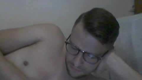 Snapshot of hardboylovemilfmoom chatting on July 6, 2026, 11:51 pm hardboylovemilfmoom online show from July 6, 2026, 11:51 pm