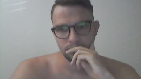 Snapshot of hardboylovemilfmoom chatting on July 25, 2026, 3:42 pm hardboylovemilfmoom online show from July 25, 2026, 3:42 pm