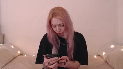 Emily online show from March 21, 2026, 9:40 pm