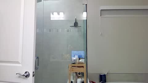 HcoreMike online show from January 16, 2026, 12:25 am