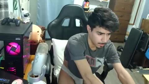 Snapshot of harddmikee chatting on October 29, 2025, 2:58 am harddmikee online show from October 29, 2025, 2:58 am