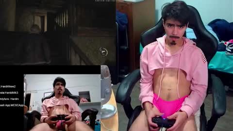 Snapshot of harddmikee chatting on February 14, 2026, 12:07 am harddmikee online show from February 14, 2026, 12:07 am