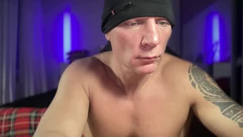 MATTSTEEL - ITALIAN STALLION online show from December 8, 2024, 1:14 pm