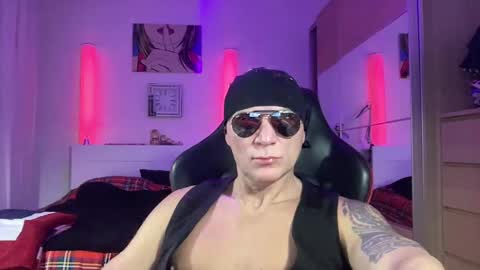 MATTSTEEL - ITALIAN STALLION online show from February 3, 2025, 1:30 am