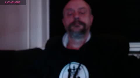 Snapshot of hardmrlazy chatting on December 25, 2024, 5:47 pm MrLazy online show from December 25, 2024, 5:47 pm
