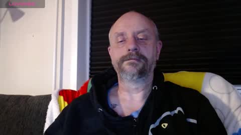 Snapshot of hardmrlazy chatting on December 31, 2024, 6:46 pm MrLazy online show from December 31, 2024, 6:46 pm