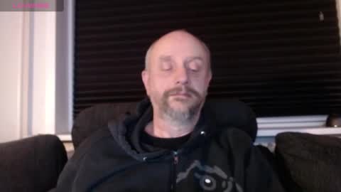 Snapshot of hardmrlazy chatting on February 22, 2025, 10:09 pm MrLazy online show from February 22, 2025, 10:09 pm
