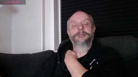 Snapshot of hardmrlazy chatting on March 8, 2025, 6:47 pm MrLazy online show from March 8, 2025, 6:47 pm