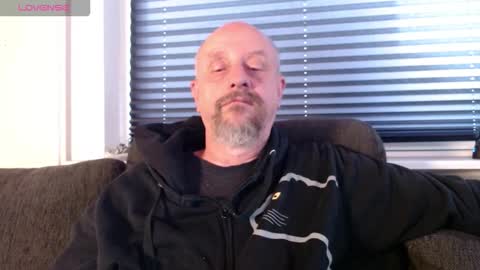 Snapshot of hardmrlazy chatting on September 15, 2025, 7:41 am MrLazy online show from September 15, 2025, 7:41 am